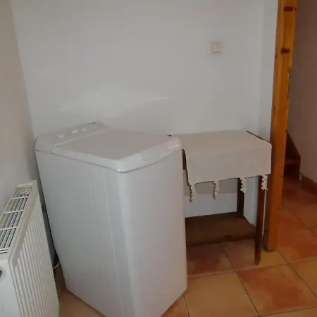浮木度假屋 *